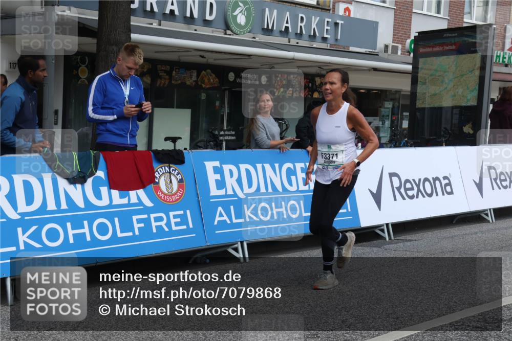15.09.2024 - PSD Bank Halbmarathon Michael Strokosch http://msf.ph/oto/7079868 15.09.2024 12:24:15 Ziel 988, 1765, 1997, 2081, 2527, 3008, 3256, 3339, 3371, 3452, 3543 meine-sportfotos.de