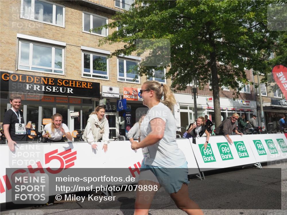 15.09.2024 - PSD Bank Halbmarathon Miley Keyser http://msf.ph/oto/7079898 15.09.2024 12:45:26 Ziel 3458 meine-sportfotos.de