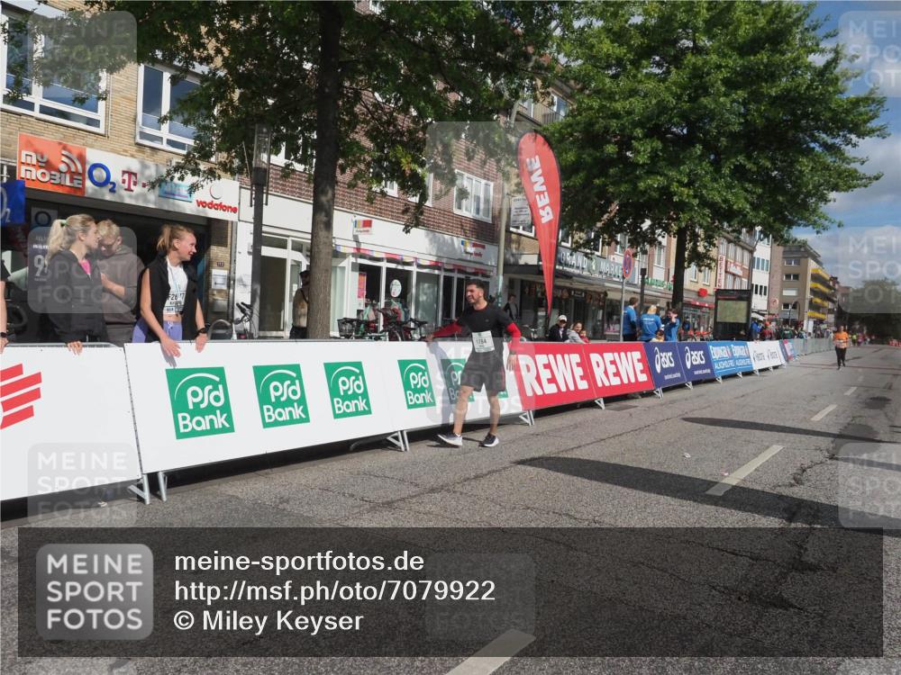 15.09.2024 - PSD Bank Halbmarathon Miley Keyser http://msf.ph/oto/7079922 15.09.2024 12:46:14 Ziel 3421 meine-sportfotos.de