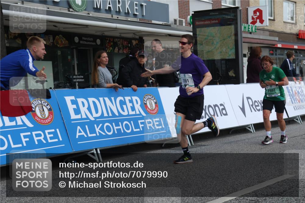 15.09.2024 - PSD Bank Halbmarathon Michael Strokosch http://msf.ph/oto/7079990 15.09.2024 12:24:24 Ziel 988, 1765, 2081, 2102, 3008, 3063, 3218, 3256, 3339, 3371 meine-sportfotos.de