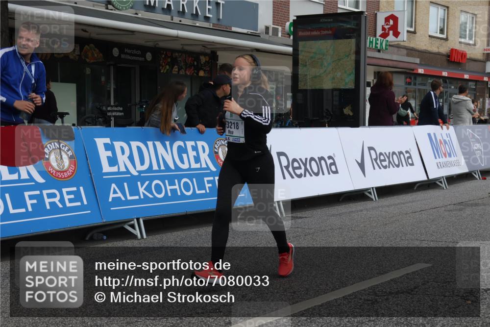 15.09.2024 - PSD Bank Halbmarathon Michael Strokosch http://msf.ph/oto/7080033 15.09.2024 12:24:28 Ziel 988, 2081, 2102, 2272, 3063, 3218, 3240, 3339, 3469 meine-sportfotos.de