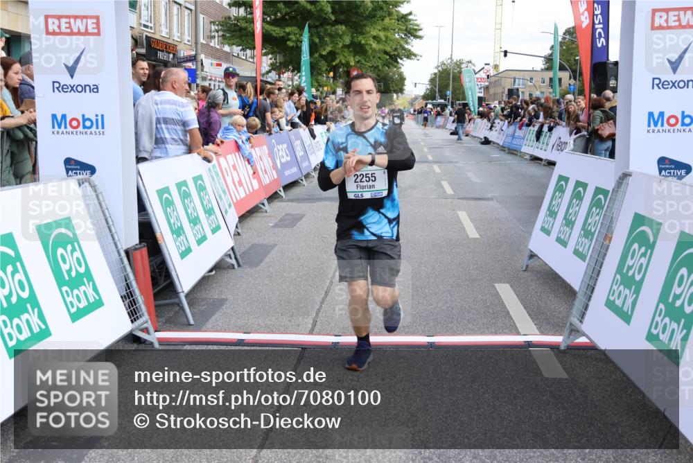 15.09.2024 - PSD Bank Halbmarathon Strokosch-Dieckow http://msf.ph/oto/7080100 15.09.2024 12:25:25 Ziel 1409, 2255, 2336, 2771, 3101, 3298 meine-sportfotos.de