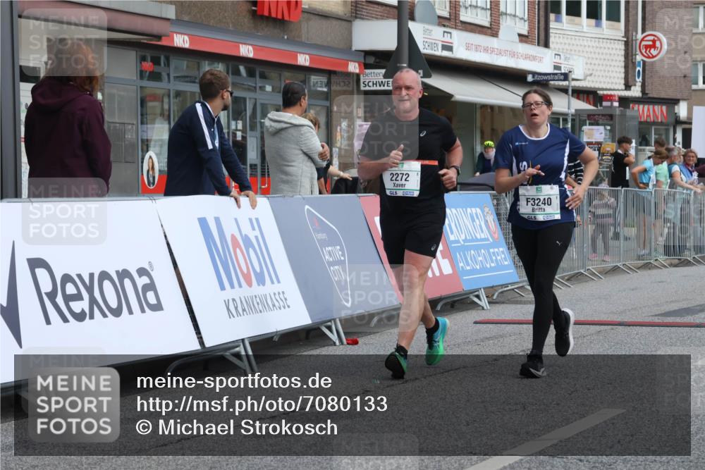 15.09.2024 - PSD Bank Halbmarathon Michael Strokosch http://msf.ph/oto/7080133 15.09.2024 12:24:36 Ziel 2102, 2272, 3063, 3218, 3240, 3469 meine-sportfotos.de