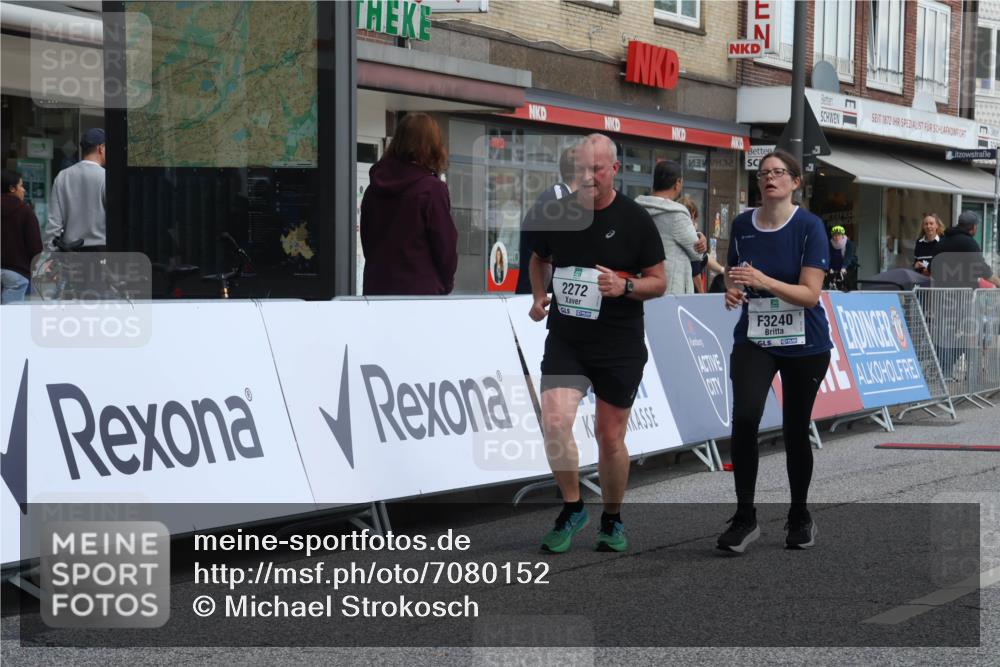 15.09.2024 - PSD Bank Halbmarathon Michael Strokosch http://msf.ph/oto/7080152 15.09.2024 12:24:37 Ziel 2102, 2272, 3063, 3218, 3240, 3469 meine-sportfotos.de