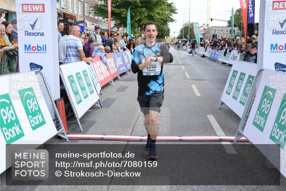 15.09.2024 - PSD Bank Halbmarathon Strokosch-Dieckow http://msf.ph/oto/7080159 15.09.2024 12:25:25 Ziel 1409, 2255, 2336, 2771, 3101, 3298 meine-sportfotos.de