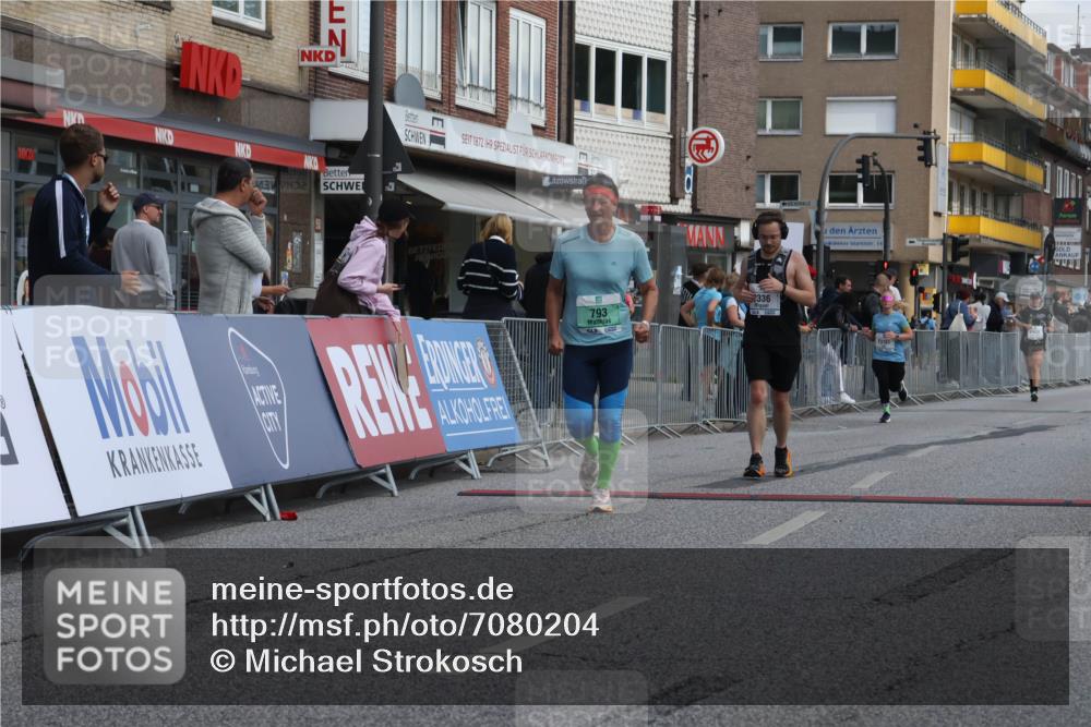 15.09.2024 - PSD Bank Halbmarathon Michael Strokosch http://msf.ph/oto/7080204 15.09.2024 12:24:47 Ziel 793, 2272, 2336, 3240, 3469 meine-sportfotos.de