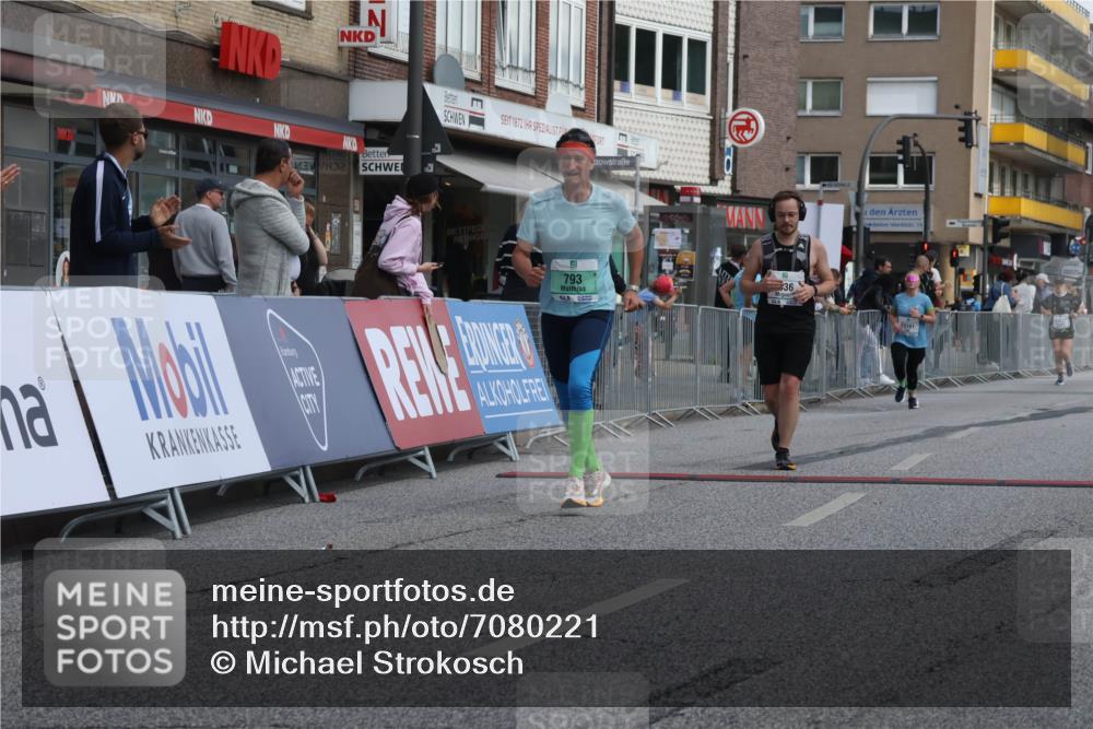 15.09.2024 - PSD Bank Halbmarathon Michael Strokosch http://msf.ph/oto/7080221 15.09.2024 12:24:48 Ziel 793, 2272, 2336, 3101, 3240, 3469 meine-sportfotos.de