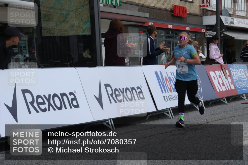 15.09.2024 - PSD Bank Halbmarathon Michael Strokosch http://msf.ph/oto/7080357 15.09.2024 12:24:57 Ziel 793, 1409, 2255, 2336, 2771, 3101 meine-sportfotos.de