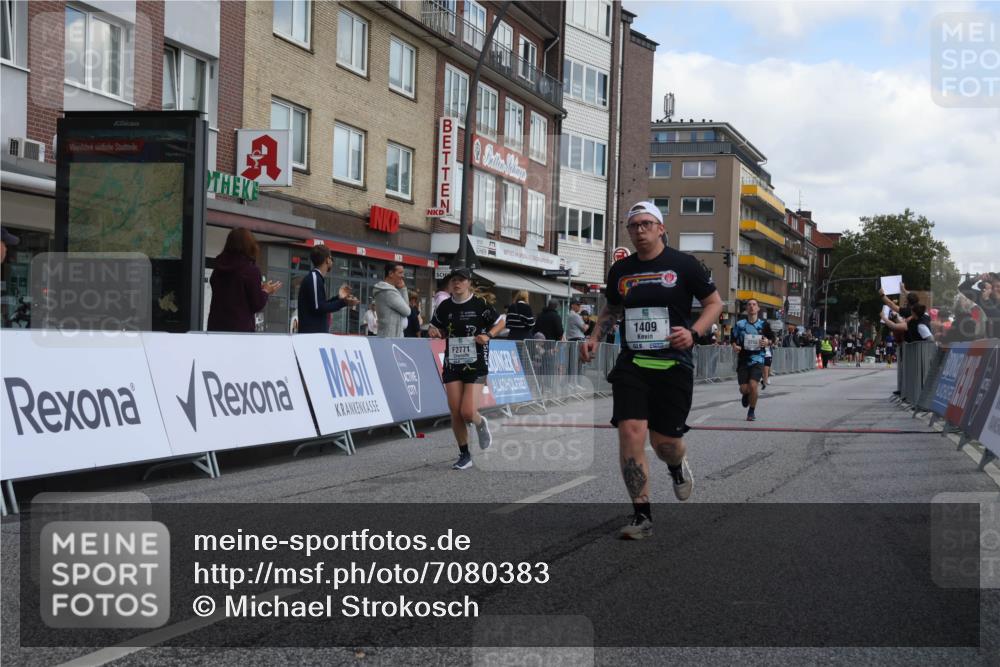 15.09.2024 - PSD Bank Halbmarathon Michael Strokosch http://msf.ph/oto/7080383 15.09.2024 12:25:00 Ziel 793, 1409, 2255, 2336, 2771, 3101, 3298 meine-sportfotos.de