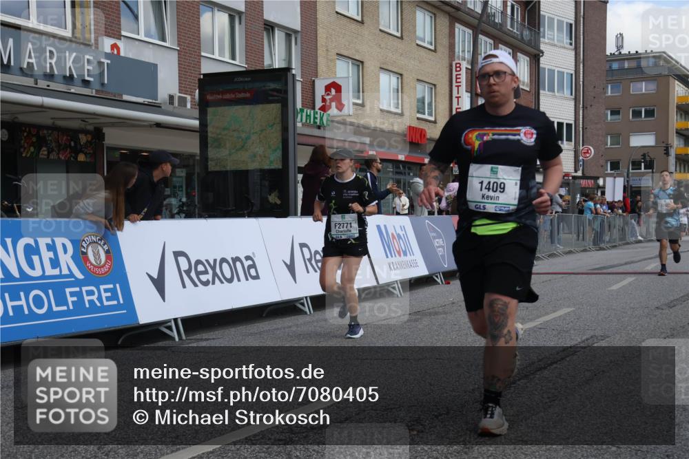 15.09.2024 - PSD Bank Halbmarathon Michael Strokosch http://msf.ph/oto/7080405 15.09.2024 12:25:01 Ziel 1409, 2255, 2336, 2771, 3101, 3298 meine-sportfotos.de