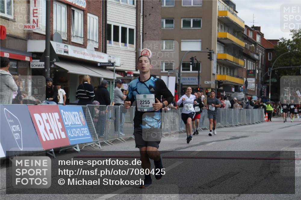 15.09.2024 - PSD Bank Halbmarathon Michael Strokosch http://msf.ph/oto/7080425 15.09.2024 12:25:03 Ziel 1409, 2255, 2771, 3101, 3298 meine-sportfotos.de