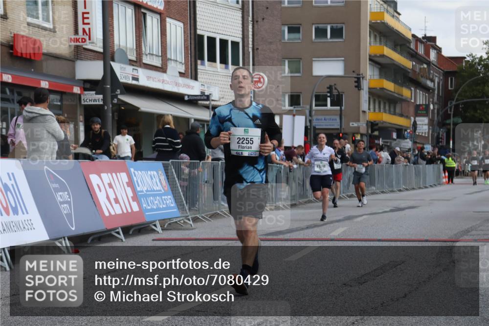 15.09.2024 - PSD Bank Halbmarathon Michael Strokosch http://msf.ph/oto/7080429 15.09.2024 12:25:03 Ziel 1409, 2255, 2771, 3101, 3298 meine-sportfotos.de