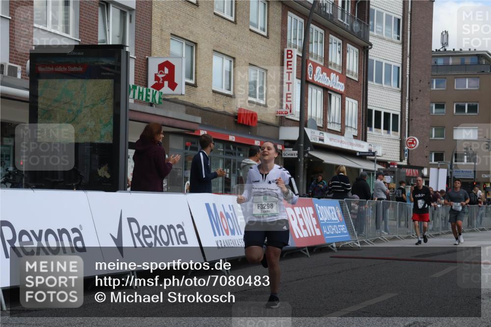 15.09.2024 - PSD Bank Halbmarathon Michael Strokosch http://msf.ph/oto/7080483 15.09.2024 12:25:07 Ziel 1409, 2239, 2255, 2267, 2771, 3101, 3298 meine-sportfotos.de