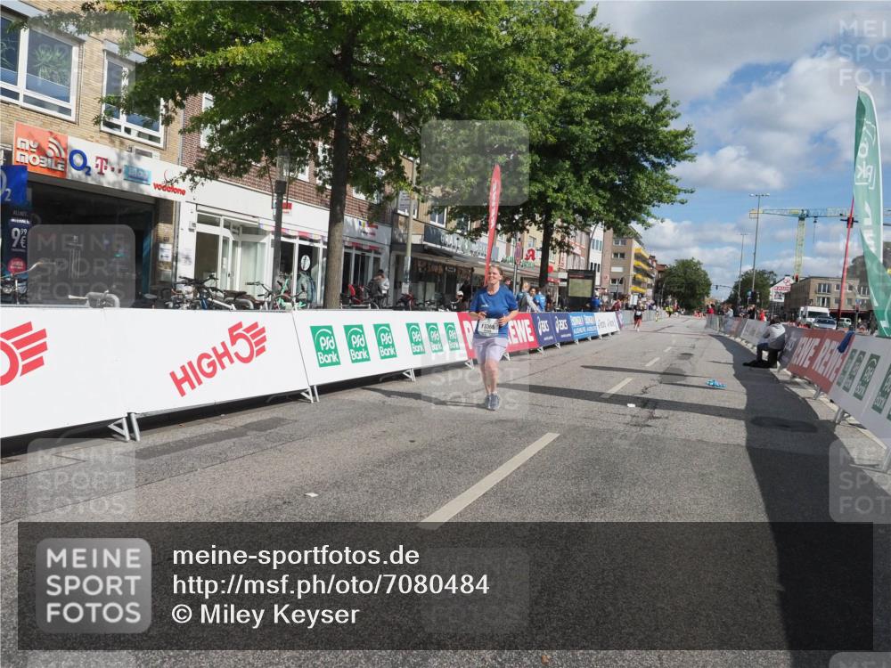 15.09.2024 - PSD Bank Halbmarathon Miley Keyser http://msf.ph/oto/7080484 15.09.2024 12:50:17 Ziel 3365 meine-sportfotos.de