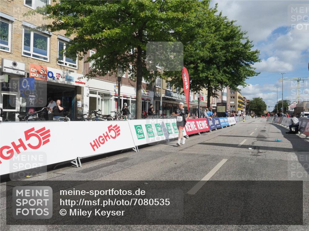 15.09.2024 - PSD Bank Halbmarathon Miley Keyser http://msf.ph/oto/7080535 15.09.2024 12:50:27 Ziel 2378, 3365 meine-sportfotos.de
