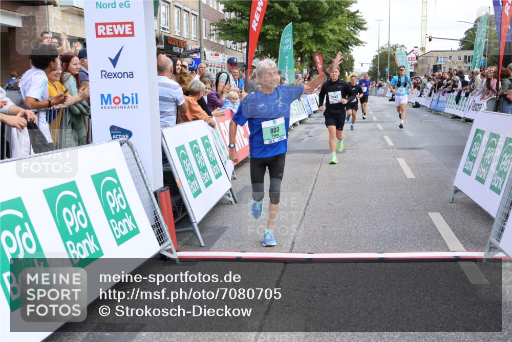 15.09.2024 - PSD Bank Halbmarathon Strokosch-Dieckow http://msf.ph/oto/7080705 15.09.2024 12:25:45 Ziel 1841, 2239, 2267, 2386, 2442 meine-sportfotos.de