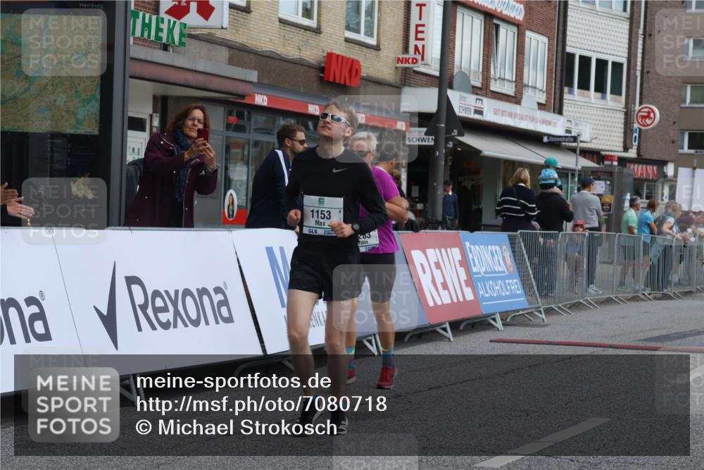 15.09.2024 - PSD Bank Halbmarathon Michael Strokosch http://msf.ph/oto/7080718 15.09.2024 12:25:33 Ziel 1153, 1841, 2250, 2386, 2442, 3283 meine-sportfotos.de