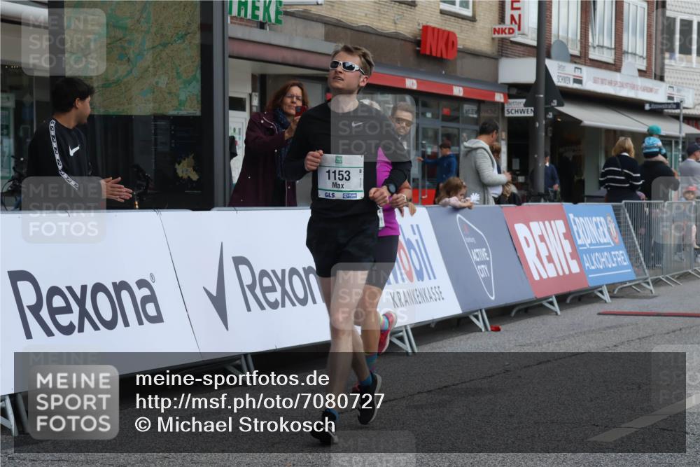 15.09.2024 - PSD Bank Halbmarathon Michael Strokosch http://msf.ph/oto/7080727 15.09.2024 12:25:33 Ziel 1153, 1841, 2250, 2386, 2442, 3283 meine-sportfotos.de
