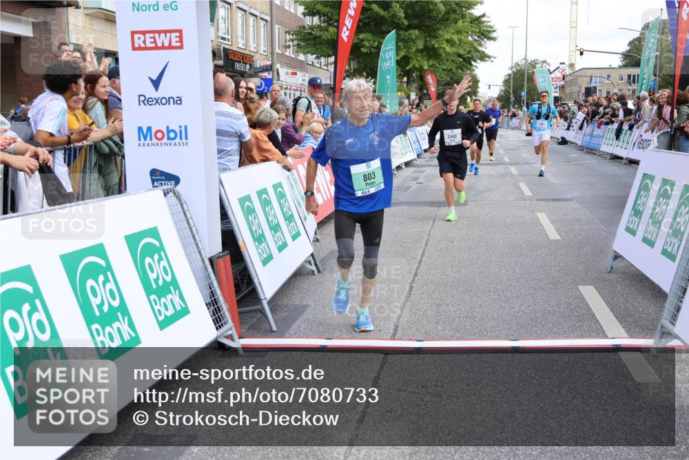 15.09.2024 - PSD Bank Halbmarathon Strokosch-Dieckow http://msf.ph/oto/7080733 15.09.2024 12:25:45 Ziel 1841, 2239, 2267, 2386, 2442 meine-sportfotos.de