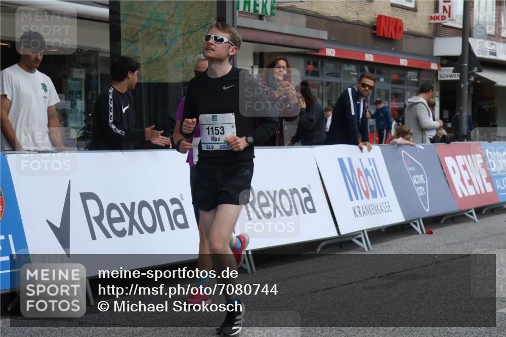 15.09.2024 - PSD Bank Halbmarathon Michael Strokosch http://msf.ph/oto/7080744 15.09.2024 12:25:34 Ziel 1153, 1841, 2250, 2386, 2442, 3283 meine-sportfotos.de