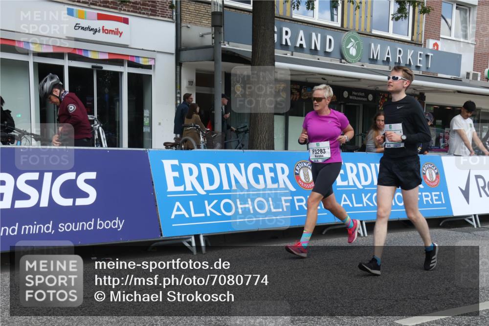 15.09.2024 - PSD Bank Halbmarathon Michael Strokosch http://msf.ph/oto/7080774 15.09.2024 12:25:35 Ziel 1153, 1841, 2250, 2386, 2442, 3283 meine-sportfotos.de