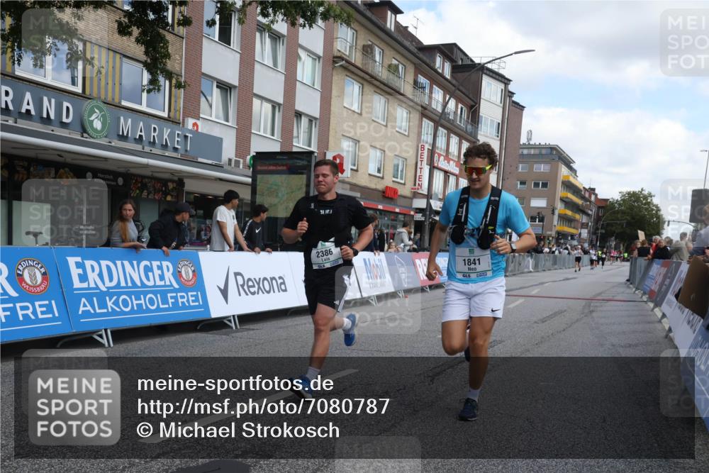 15.09.2024 - PSD Bank Halbmarathon Michael Strokosch http://msf.ph/oto/7080787 15.09.2024 12:25:36 Ziel 1153, 1841, 2250, 2386, 2442, 3283 meine-sportfotos.de