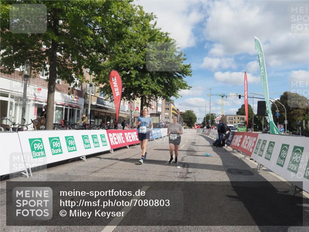 15.09.2024 - PSD Bank Halbmarathon Miley Keyser http://msf.ph/oto/7080803 15.09.2024 12:53:04 Ziel 3252, 3406 meine-sportfotos.de