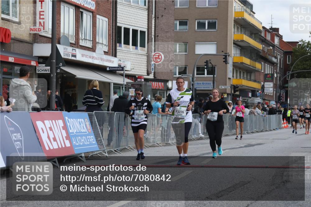 15.09.2024 - PSD Bank Halbmarathon Michael Strokosch http://msf.ph/oto/7080842 15.09.2024 12:25:52 Ziel 3226, 3239, 3281, 3286 meine-sportfotos.de