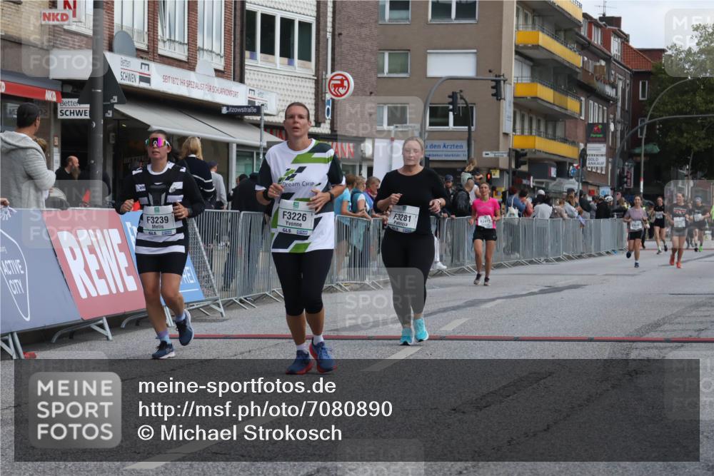 15.09.2024 - PSD Bank Halbmarathon Michael Strokosch http://msf.ph/oto/7080890 15.09.2024 12:25:54 Ziel 3226, 3239, 3281, 3286, 3413 meine-sportfotos.de