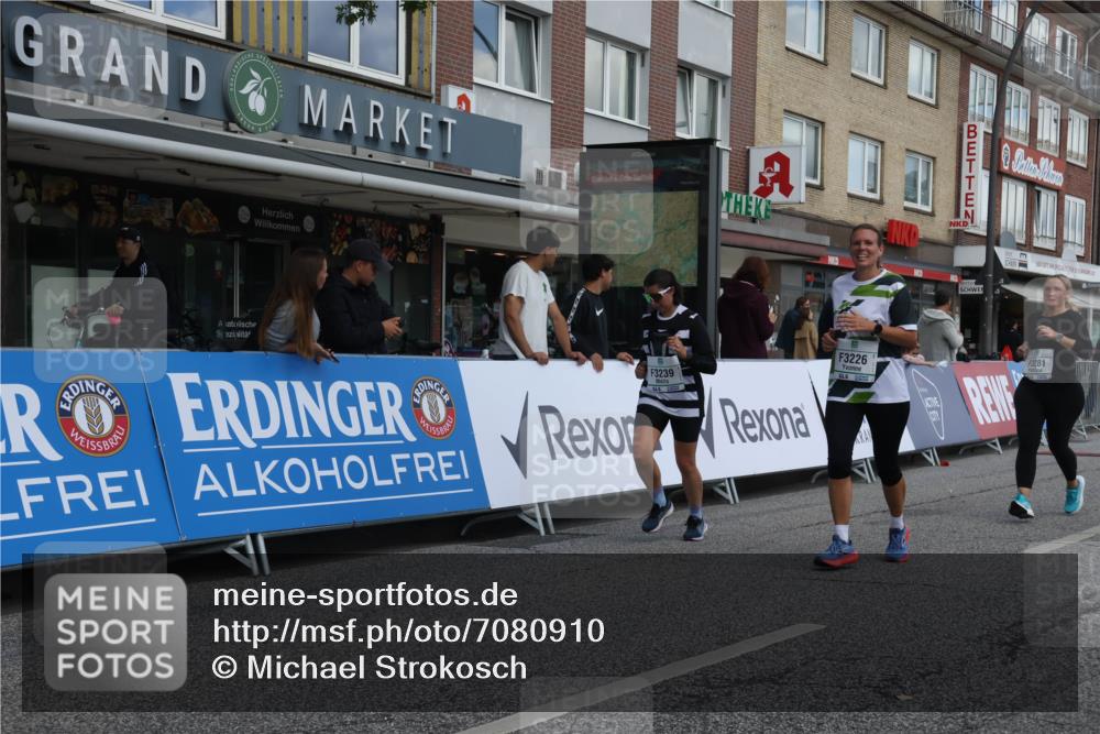 15.09.2024 - PSD Bank Halbmarathon Michael Strokosch http://msf.ph/oto/7080910 15.09.2024 12:25:56 Ziel 3226, 3239, 3281, 3286, 3413 meine-sportfotos.de