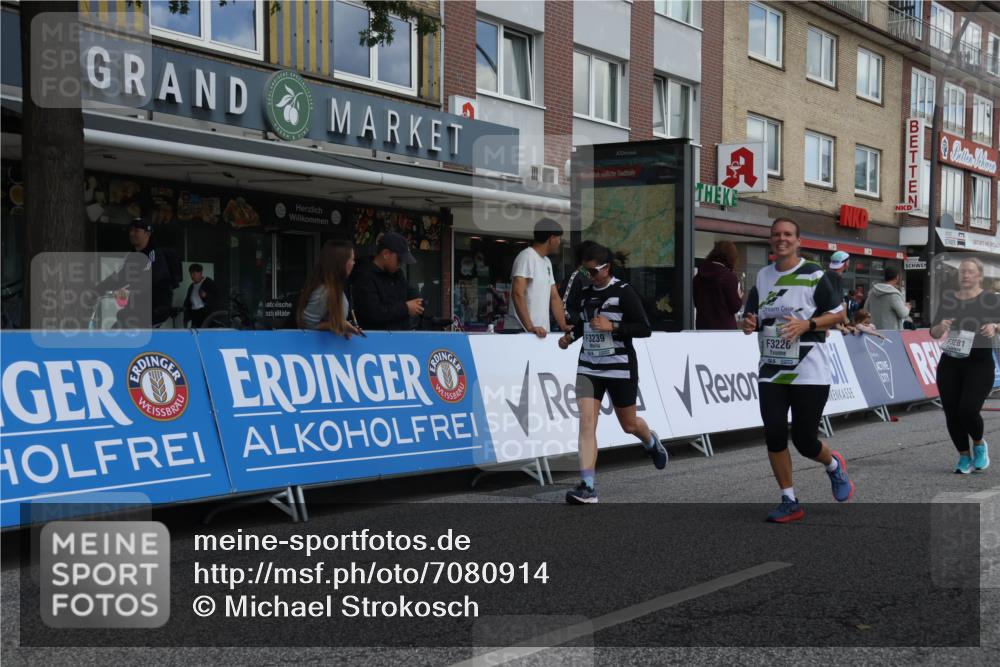 15.09.2024 - PSD Bank Halbmarathon Michael Strokosch http://msf.ph/oto/7080914 15.09.2024 12:25:56 Ziel 3226, 3239, 3281, 3286, 3413 meine-sportfotos.de