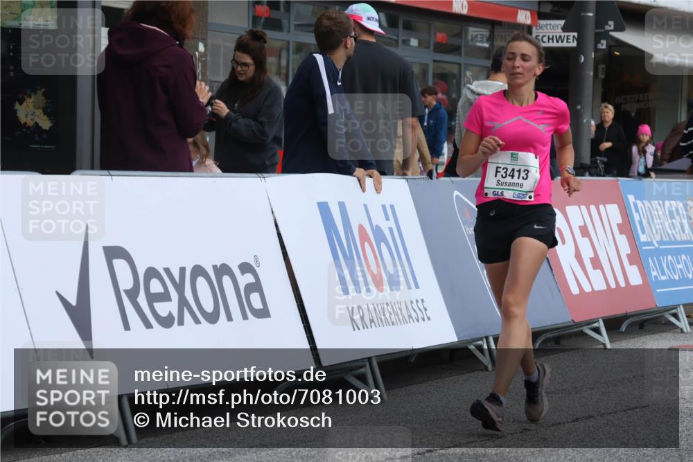 15.09.2024 - PSD Bank Halbmarathon Michael Strokosch http://msf.ph/oto/7081003 15.09.2024 12:26:03 Ziel 3156, 3157, 3226, 3239, 3281, 3413 meine-sportfotos.de