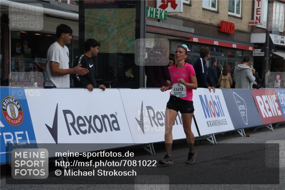 15.09.2024 - PSD Bank Halbmarathon Michael Strokosch http://msf.ph/oto/7081022 15.09.2024 12:26:04 Ziel 3156, 3157, 3226, 3239, 3281, 3413 meine-sportfotos.de