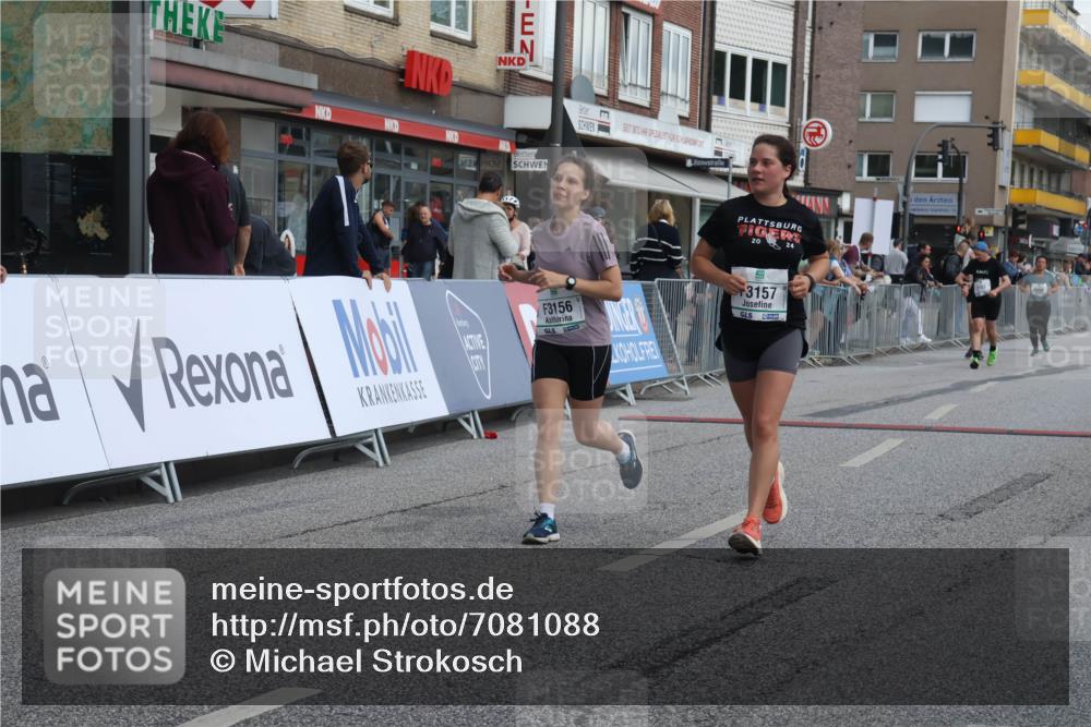 15.09.2024 - PSD Bank Halbmarathon Michael Strokosch http://msf.ph/oto/7081088 15.09.2024 12:26:07 Ziel 2183, 2186, 3156, 3157, 3281, 3413 meine-sportfotos.de