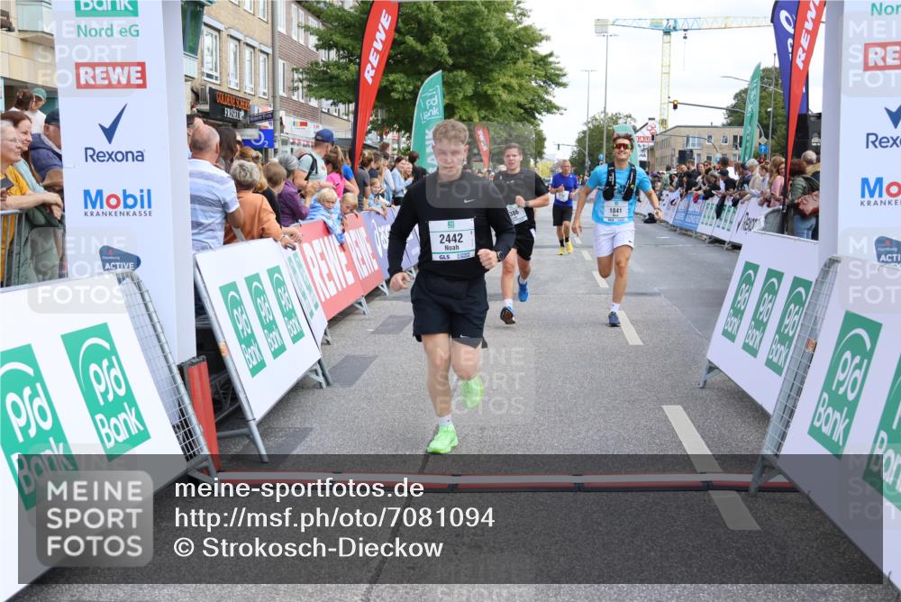 15.09.2024 - PSD Bank Halbmarathon Strokosch-Dieckow http://msf.ph/oto/7081094 15.09.2024 12:25:47 Ziel 1841, 2239, 2250, 2267, 2386, 2442, 3283 meine-sportfotos.de