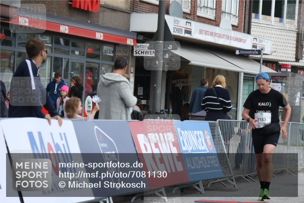 15.09.2024 - PSD Bank Halbmarathon Michael Strokosch http://msf.ph/oto/7081130 15.09.2024 12:26:12 Ziel 2183, 2186, 3086, 3156, 3157, 3342, 3413 meine-sportfotos.de
