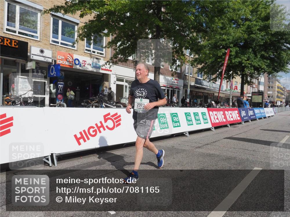 15.09.2024 - PSD Bank Halbmarathon Miley Keyser http://msf.ph/oto/7081165 15.09.2024 12:55:56 Ziel 2373 meine-sportfotos.de