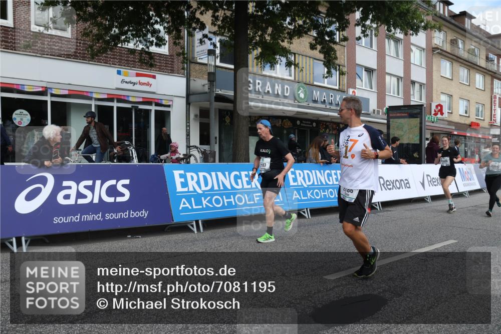 15.09.2024 - PSD Bank Halbmarathon Michael Strokosch http://msf.ph/oto/7081195 15.09.2024 12:26:17 Ziel 2183, 2186, 3086, 3156, 3157, 3237, 3342, 3489 meine-sportfotos.de