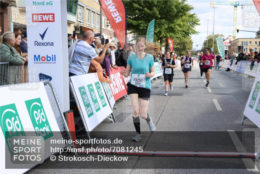 15.09.2024 - PSD Bank Halbmarathon Strokosch-Dieckow http://msf.ph/oto/7081245 15.09.2024 12:35:04 Ziel 2438, 2918, 3151, 3251, 3273, 3485 meine-sportfotos.de