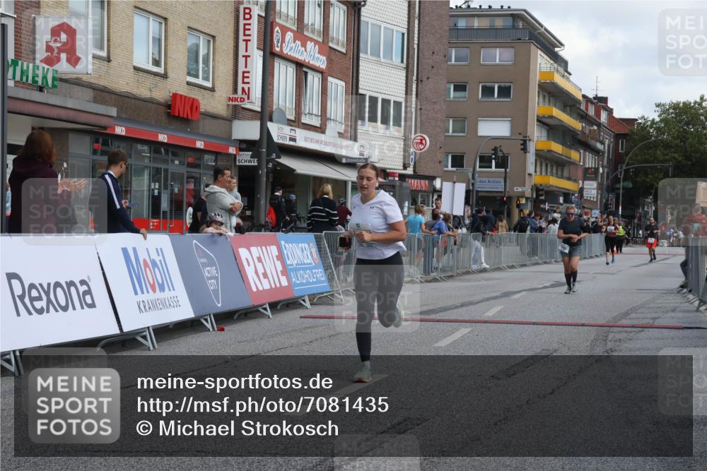 15.09.2024 - PSD Bank Halbmarathon Michael Strokosch http://msf.ph/oto/7081435 15.09.2024 12:26:45 Ziel 2009, 3128, 3374, 3490 meine-sportfotos.de