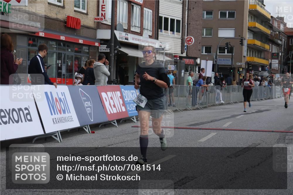 15.09.2024 - PSD Bank Halbmarathon Michael Strokosch http://msf.ph/oto/7081514 15.09.2024 12:26:52 Ziel 2009, 2113, 3128, 3249, 3374, 3490 meine-sportfotos.de