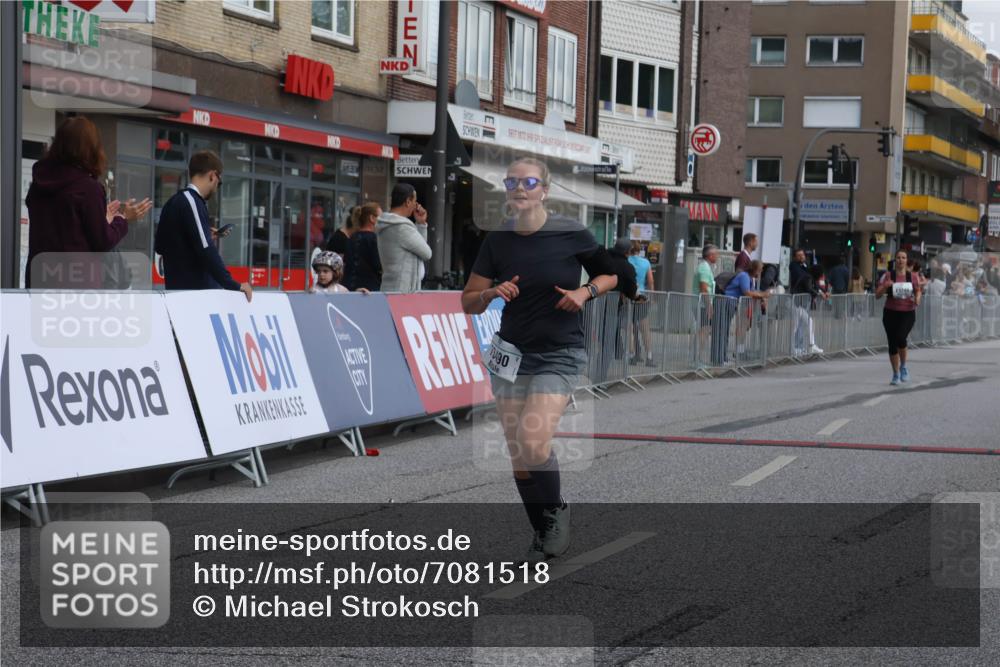 15.09.2024 - PSD Bank Halbmarathon Michael Strokosch http://msf.ph/oto/7081518 15.09.2024 12:26:52 Ziel 2009, 2113, 3128, 3249, 3374, 3490 meine-sportfotos.de