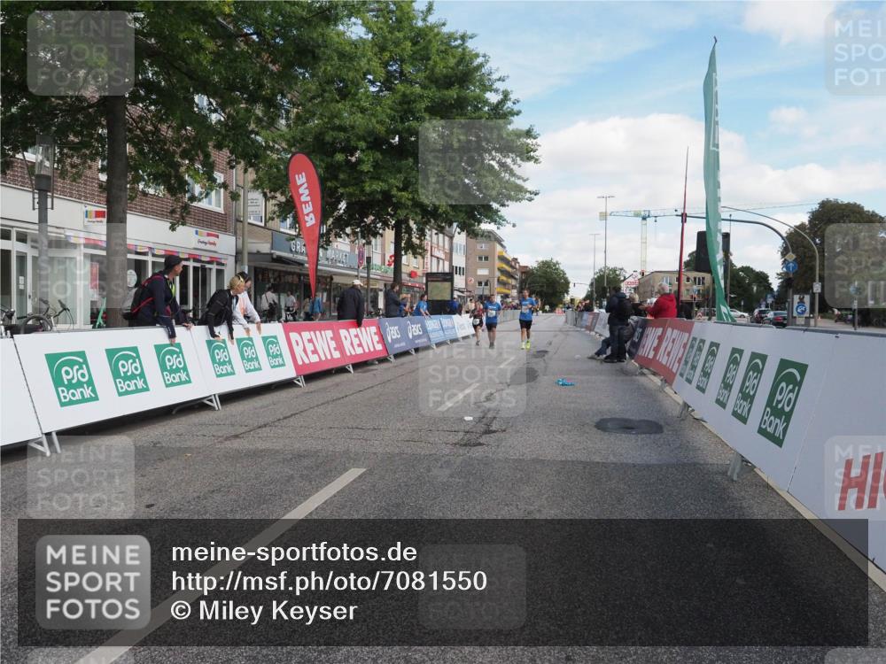 15.09.2024 - PSD Bank Halbmarathon Miley Keyser http://msf.ph/oto/7081550 15.09.2024 13:00:16 Ziel 2830 meine-sportfotos.de