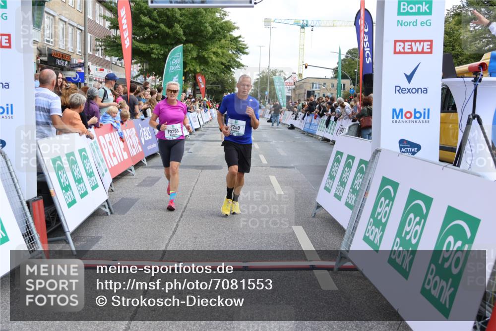 15.09.2024 - PSD Bank Halbmarathon Strokosch-Dieckow http://msf.ph/oto/7081553 15.09.2024 12:25:53 Ziel 1153, 1841, 2239, 2250, 2386, 2442, 3283 meine-sportfotos.de