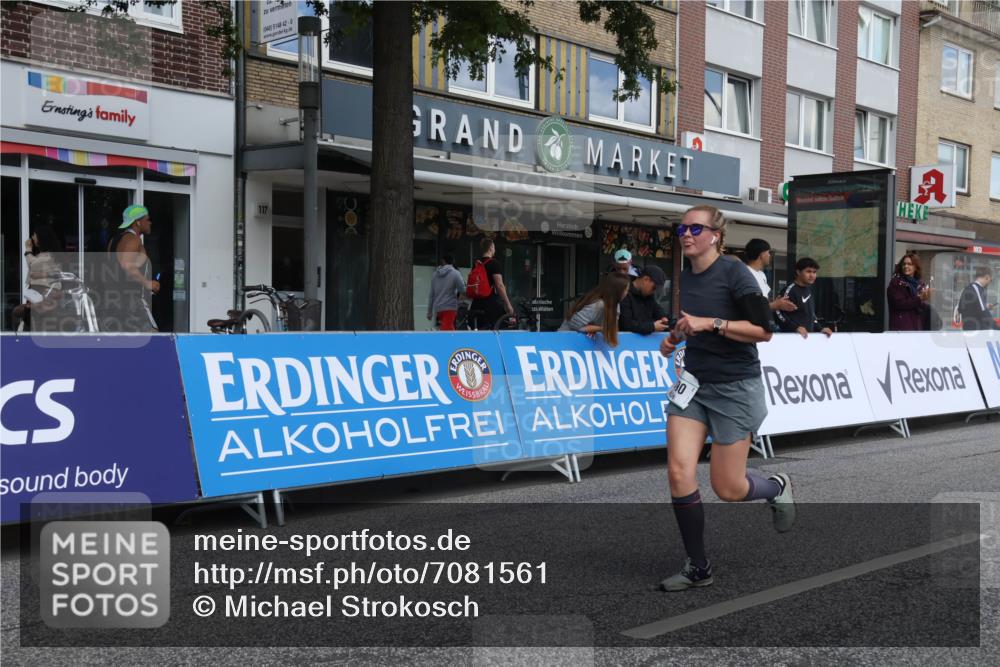 15.09.2024 - PSD Bank Halbmarathon Michael Strokosch http://msf.ph/oto/7081561 15.09.2024 12:26:54 Ziel 2113, 3128, 3249, 3490 meine-sportfotos.de