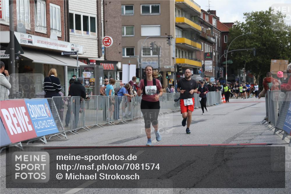 15.09.2024 - PSD Bank Halbmarathon Michael Strokosch http://msf.ph/oto/7081574 15.09.2024 12:26:56 Ziel 2113, 3128, 3249, 3490 meine-sportfotos.de