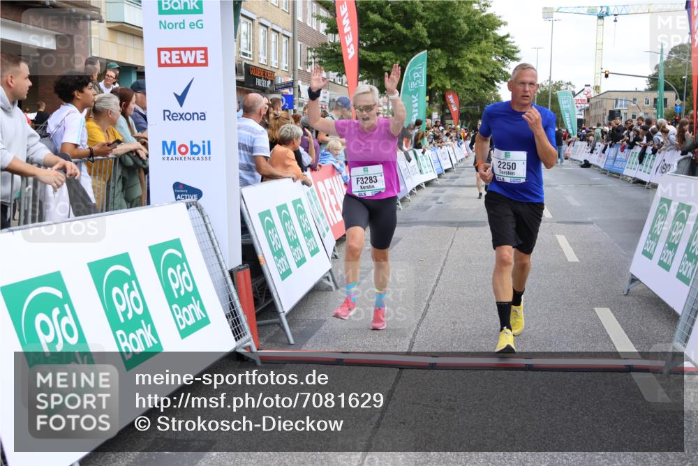 15.09.2024 - PSD Bank Halbmarathon Strokosch-Dieckow http://msf.ph/oto/7081629 15.09.2024 12:25:54 Ziel 1153, 1841, 2239, 2250, 2386, 2442, 3283 meine-sportfotos.de