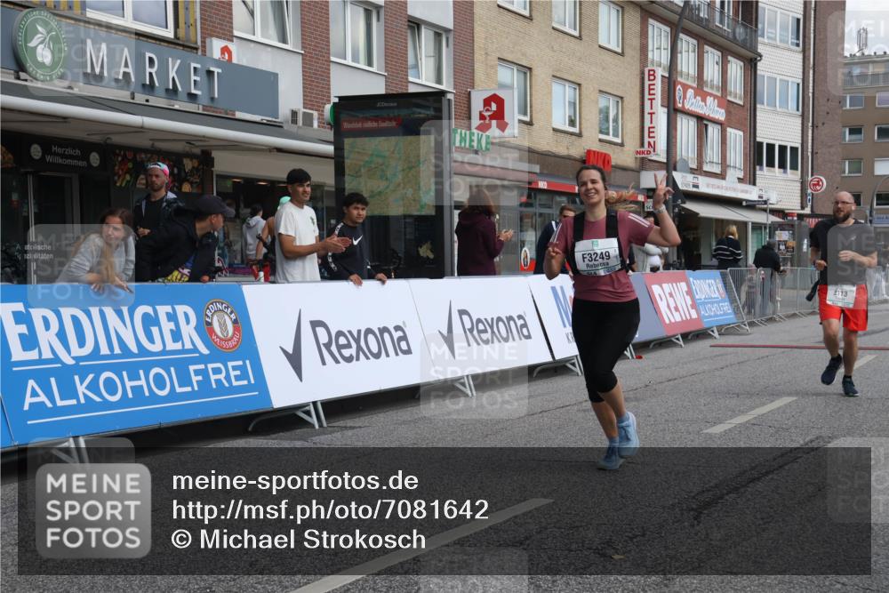 15.09.2024 - PSD Bank Halbmarathon Michael Strokosch http://msf.ph/oto/7081642 15.09.2024 12:27:00 Ziel 2113, 2812, 3249, 3490 meine-sportfotos.de