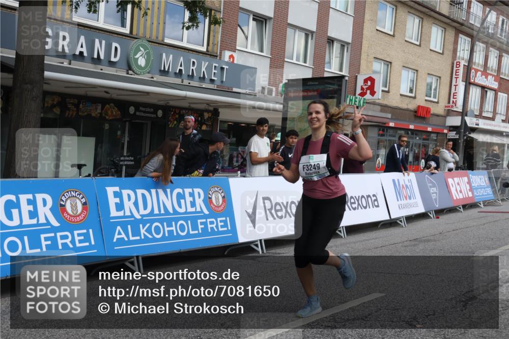 15.09.2024 - PSD Bank Halbmarathon Michael Strokosch http://msf.ph/oto/7081650 15.09.2024 12:27:00 Ziel 2113, 2812, 3249, 3490 meine-sportfotos.de