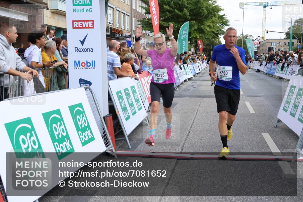 15.09.2024 - PSD Bank Halbmarathon Strokosch-Dieckow http://msf.ph/oto/7081652 15.09.2024 12:25:54 Ziel 1153, 1841, 2239, 2250, 2386, 2442, 3283 meine-sportfotos.de